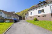 Vorderansicht - 7 Zimmer Einfamilienhaus in Iserlohn