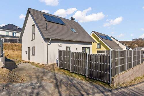 . - #KOMINOS IMMOBILIEN# Einfamilienhaus im Neubaugebiet von Meinerzhagen