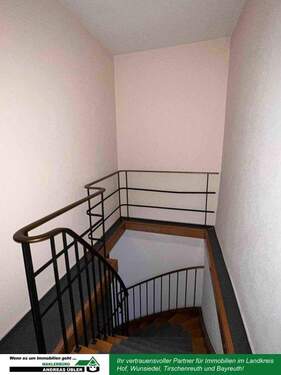 3733 OG Treppe - 