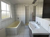 Vollbad mit 2 Fenster - 
