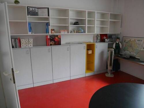 Büro 1 - 