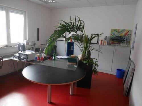 Büro 1 - 