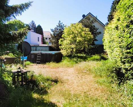 Hinteres Grundstück (Bauland) - 