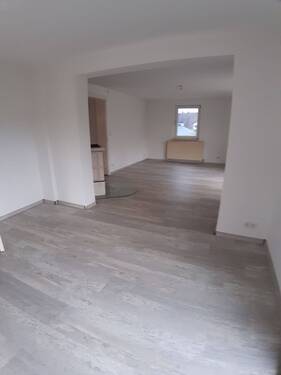 EG Wohnzimmer m. Eßbereich Hs.-Nr. 4a - 