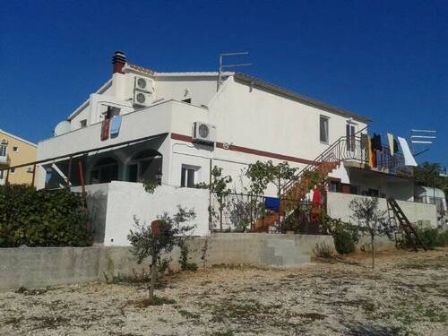 Bild 2 - 1 Zimmer Mehrfamilienhaus, Wohnhaus zum Kaufen in Rogoznica