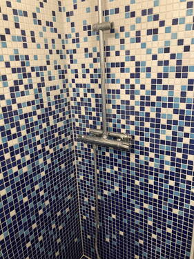 Bad: Mosaikarbeiten Wand - 