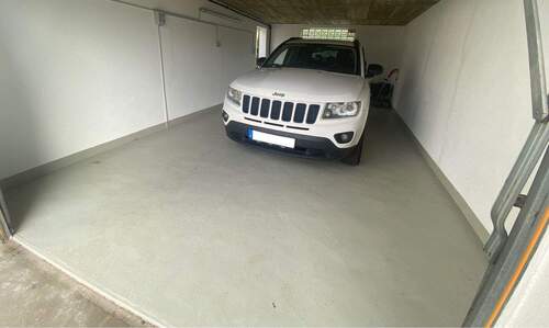 geräumige Garage - 