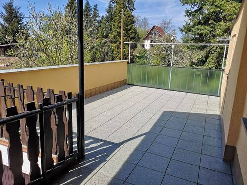 Terrasse am Wohnhaus - 