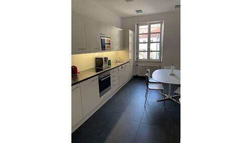 Küche - Büro mit 44,00 m&sup2; in München zur Miete