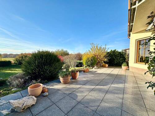 große Terrasse nach Südwesten - 