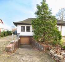 Ihr neues Zuhause: Lichtdurchfluteter Bungalow mit Kamin, Wintergarten und großem Garten - Cadenberge