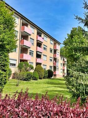 Balkonansicht - 4-Zimmer-Wohnung - ruhig und nicht weit ins Stadtzentrum