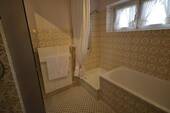 Dusch- und Wannenbad - 