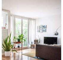 AIGNER - Attraktive 1,5-Zimmer-Wohnung mit Balkon zum ruhigen Innenhof - München Maxvorstadt