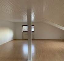 Großzügige 4-Zimmer-DG-Wohnung mit Dachterrasse - Natur & Stadtnähe in Heidelberg-Ziegelhausen Großzügige 4-Zimmer-DG-Wohnung mit Dachterrasse - Natur & Stadtnähe in Heidelberg-Ziegelhausen