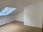 Kinderzimmer/Büro o.ä. - 
