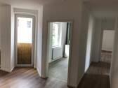 Flur-Diele - 4 Zimmer Etagenwohnung in Hof