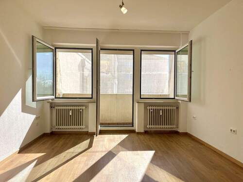 Balkon - Schöne 2-Zimmer Wohnung in gut angebundener Lage