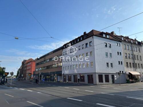 Das repräsentative Wohn-und Geschäftshaus - Mehrfamilienhaus, Wohnhaus mit 234,00 m² in Nürnberg zum Kaufen