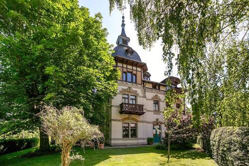 Außenansicht - 6 Zimmer Etagenwohnung zum Kaufen in Dresden