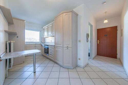 Flurbereich mit offener Küchensituation - 3 Zimmer Etagenwohnung in Rendsburg