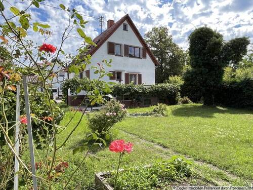 01 Außenansicht Gartenseite - Freistehendes Einfamilienhaus in Feldrandlage von Neckarhausen - 10003994