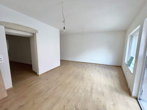 Büro - 3 Zimmer Etagenwohnung zum Kaufen in Regensburg