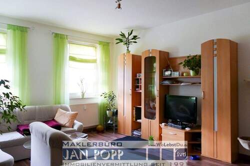 Wohnzimmer - Etagenwohnung mit 34,40 m&sup2; in Greiz zur Miete