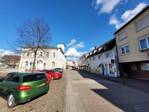 Schillerplatz - Mehrfamilienhaus, Wohnhaus mit 484,00 m&sup2; in Ludwigshafen zum Kaufen