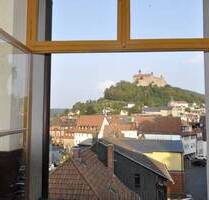 Großzügige und helle 3-Zimmer Wohnung im Herzen von Kulmbach!