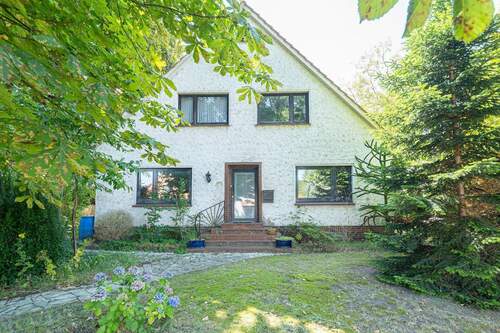 Vorderansicht Haupthaus - Ruhig. Grün. Flexibel. - Vielseitiges Zuhause für Generationen oder neue Wohnkonzepte!