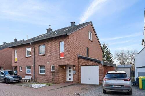 Vorderansicht - Ein Zuhause fürs Leben - 550.000,00&nbsp;EUR Kaufpreis, ca.&nbsp; 132,00&nbsp;m&sup2;&nbsp;Wohnfl&auml;che