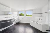 Modernes Badezimmer - 