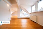 Wohnbereich - 4 Zimmer Etagenwohnung zum Kaufen in Nürnberg