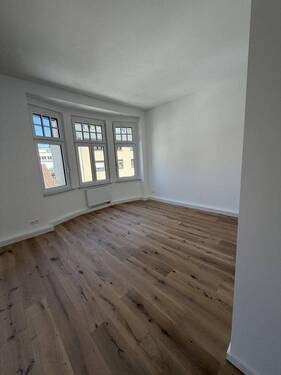 Wohnbereich - 1 Zimmer Etagenwohnung zur Miete in Stuttgart