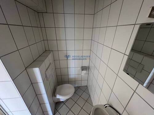 WC - 
