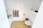 WC - 