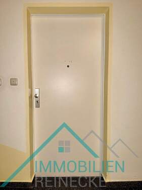 Wohnungseingang - 3 Zimmer Etagenwohnung in Iserlohn