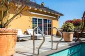 Sonnige Terrasse mit Pool - Exklusives -Haus im Haus-mit Pool und Panaoramablick!