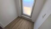 Diele mit Büroeck u. Zugang Terrasse - 