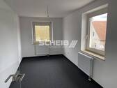 hell dank großer Fenster - Büro zur Miete in Feuchtwangen