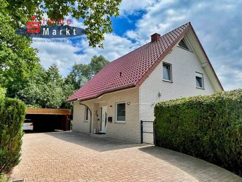 Hof-Ansicht - 5 Zimmer Einfamilienhaus in Preußisch Oldendorf