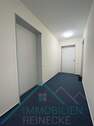 Flur zur Wohnung - 2 Zimmer Etagenwohnung zur Miete in Iserlohn