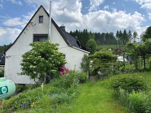 Hausansicht Giebel - Doppelhaushälfte mit 151,40 m&sup2; in Wolkenstein zum Kaufen