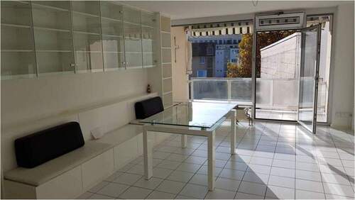 Wohnbereich - 1 Zimmer Etagenwohnung in Stuttgart / Stuttgart-Mitte