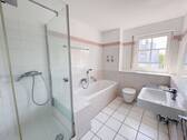 Impression Tageslichtbadezimmer - 