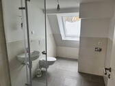 Badezimmer - Etagenwohnung mit 98,00 m&sup2; in Berlin zur Miete