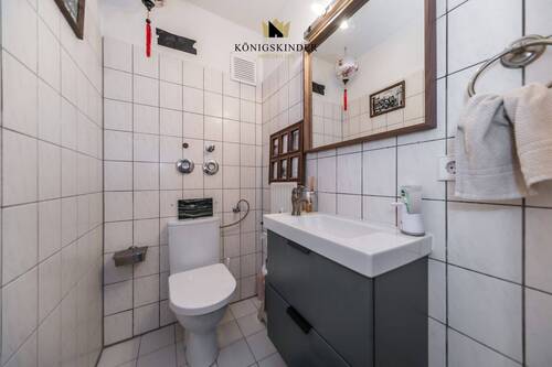 WC - 