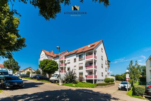 Hausansicht - Großes 3,5-Zimmer-Apartment mit überdachtem SüdWest-Balkon - sofort verfügbar