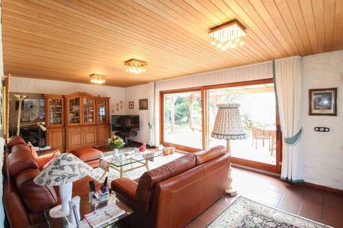 Wohnzimmer - Einfamilienhaus mit 266,00 m² in Röhrmoos zum Kaufen